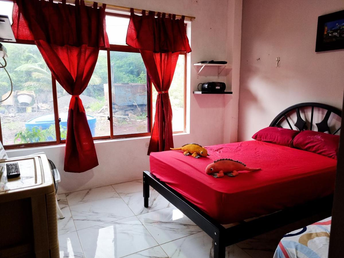 La Casa De Amelia Apartment Puerto Baquerizo Moreno Ngoại thất bức ảnh